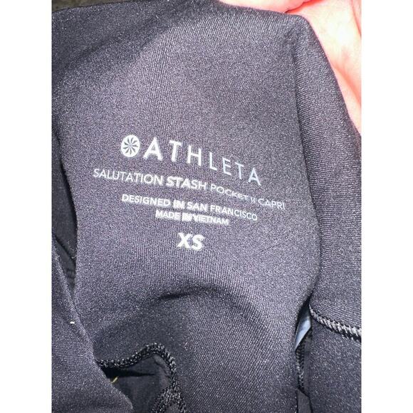 XS Athleta cropped leggings - Picture 3 of 5
